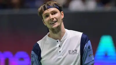 Видеообзор победного матча Александра Бублика в полуфинале турнира в Бельгии  