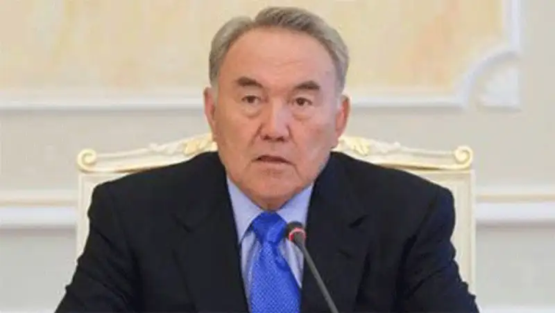 Назарбаев против заключения новых соглашений ТС, пока не выполнены старые, фото - Новости Zakon.kz от 25.10.2013 02:29