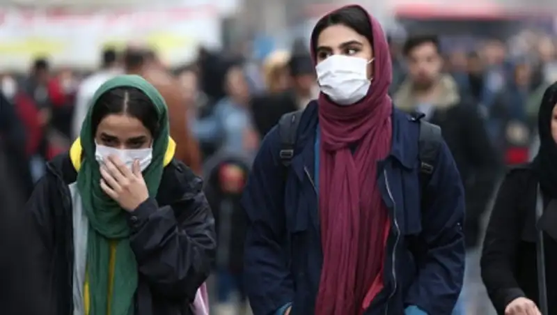 В Иране стремительно растет число новых случаев коронавируса