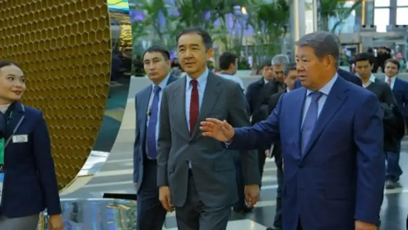 Премьер-Министр принял участие в открытии объектов наследия EXPO-2017