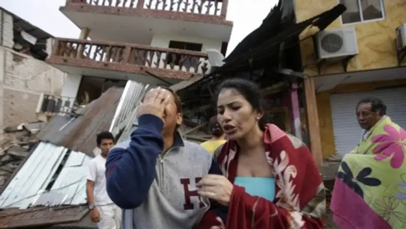 До 577 человек возросло число жертв землетрясения в Эквадоре