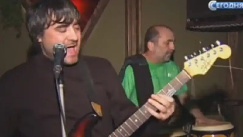 Дагестанские музыканты соединили местный шансон, лезгинку и тяжелый рок  