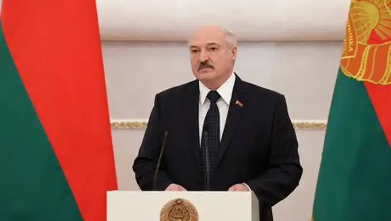 Лукашенко рассказал, кто сможет отстранить его от власти