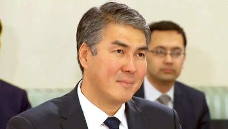 Асет Исекешев поздравил астанчан с Днём Первого Президента РК