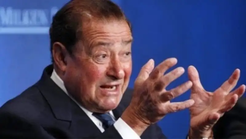 Боб Арум: трудности у Головкина будут только при переходе во второй средний вес