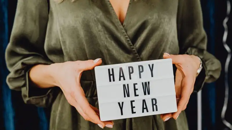 Астрологи рассказали, в чем можно и нельзя встречать Новый год