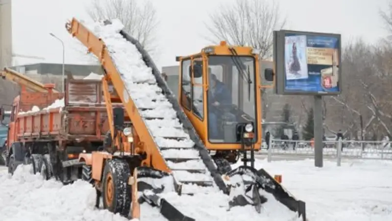 Кто несет ответственность за уборку снега в Астане
