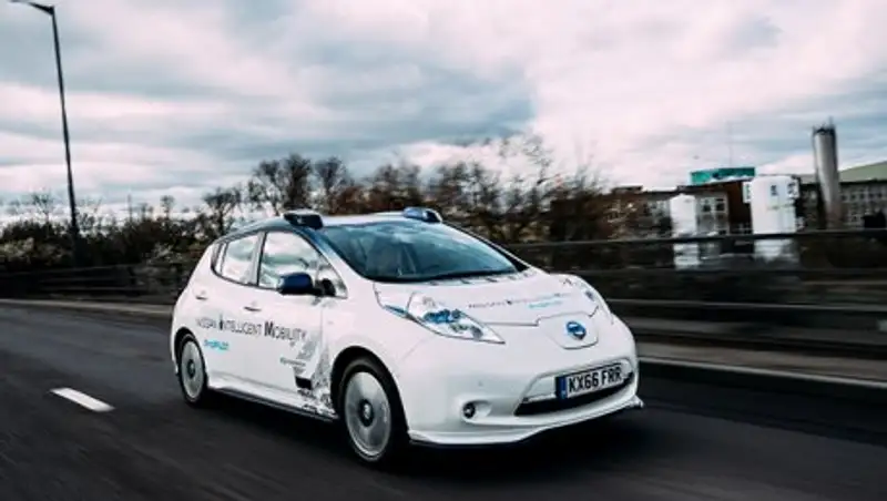 Nissan вывел на европейские дороги беспилотный Leaf