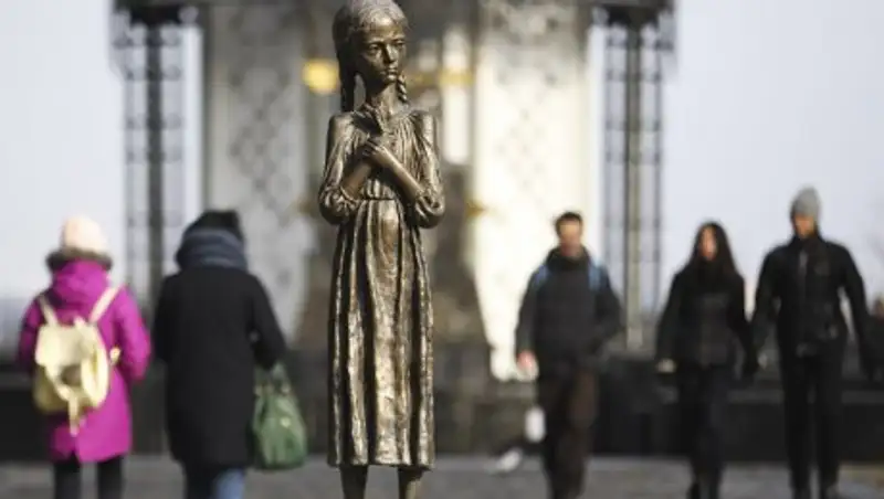 Рада попросила государства мира признать Голодомор