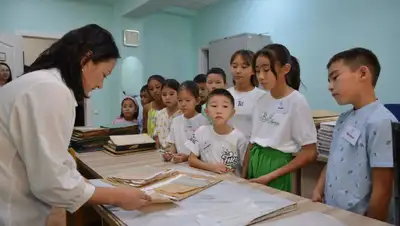 мероприятие для детей в Архиве президента РК в Алматы, фото - Новости Zakon.kz от 17.08.2022 18:19