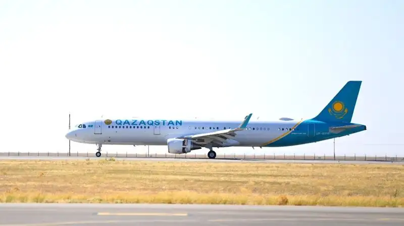 Токаев прилетел в Туркестан на Национальный курултай