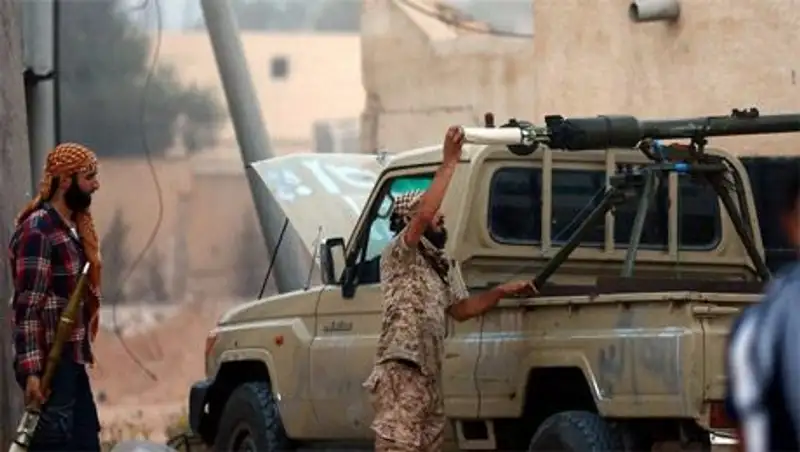 США и ЕС пригрозили санкциями сторонам конфликта в Ливии