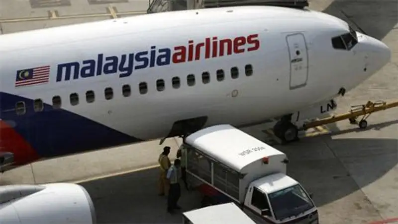 Boeing малайзийских авиалиний экстренно приземлился в аэропорту вылета