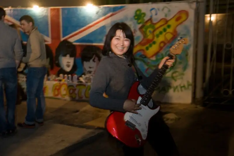 В ВКО Музей изобразительных искусств им. семьи Невзоровых провел акцию «Ночь в музее» (фото), фото - Новости Zakon.kz от 22.05.2012 19:38