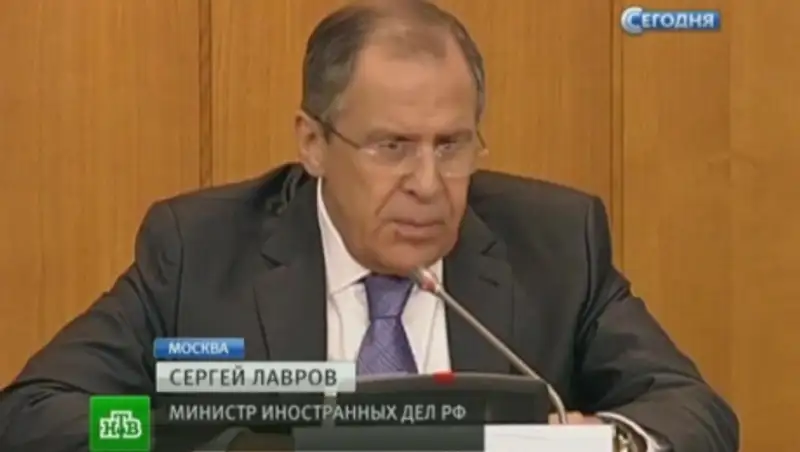 Лавров: Киев выдвинул нереальные условия для отвода вооружений