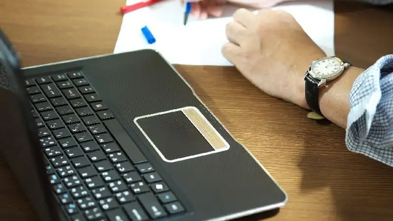 Могут ли юридические консультанты оказывать бесплатную помощь