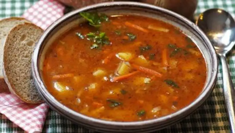 Названы провоцирующие рак привычки