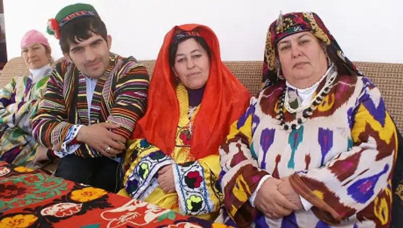 День винограда и яблока: президент Таджикистана учредил два новых праздника