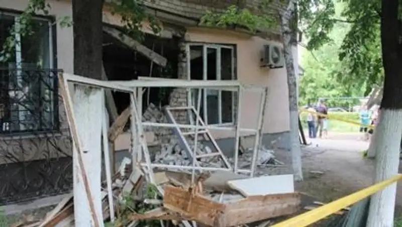 Небольшой ремонт в Уральске чуть не закончился трагедией