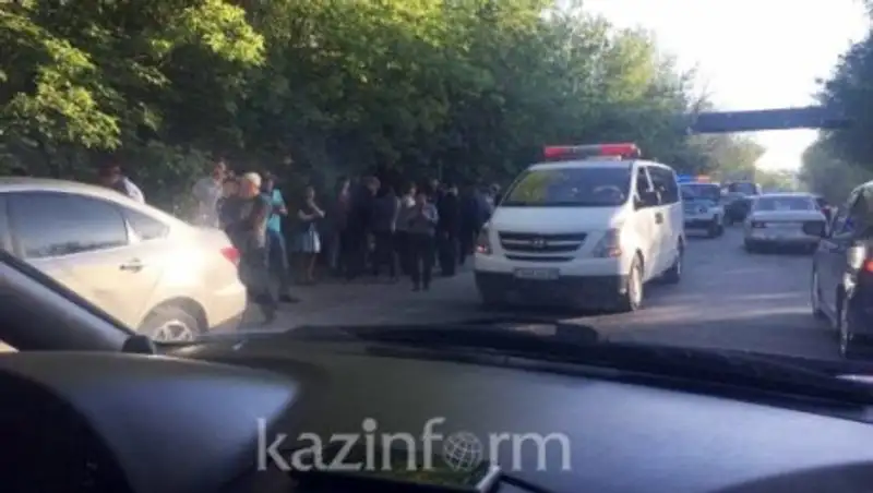 Женщина насмерть сбила 9-летнюю девочку на пешеходном переходе в Караганде