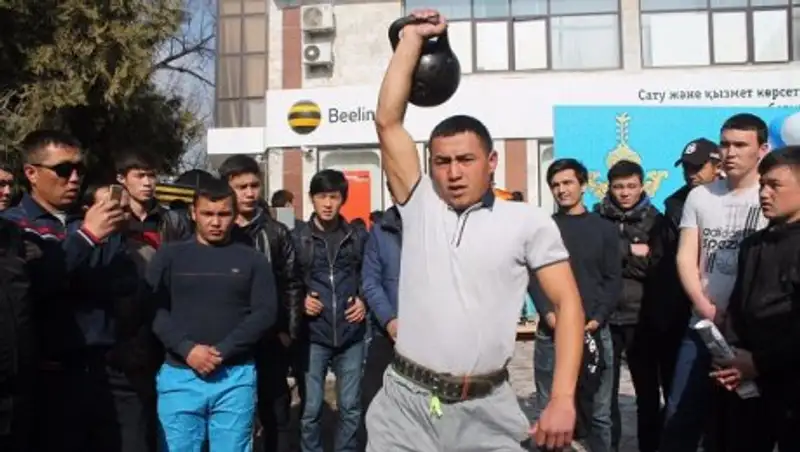 В ЮКО в честь Наурыза прошли соревнования по национальным играм