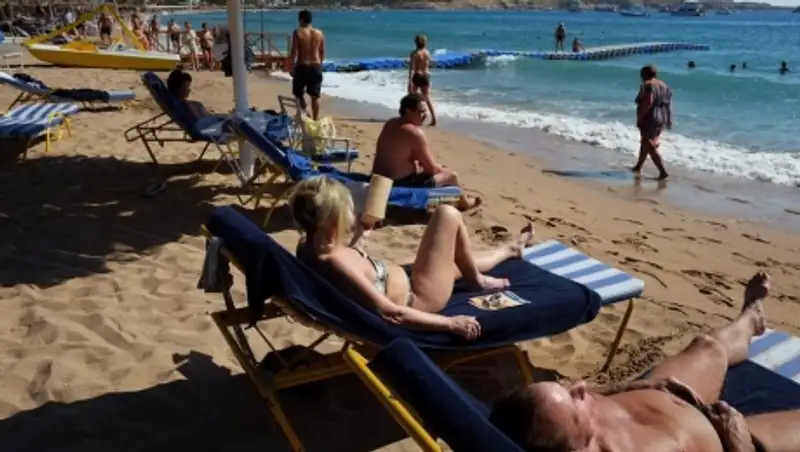 Министр: Турция не хочет терять российских туристов