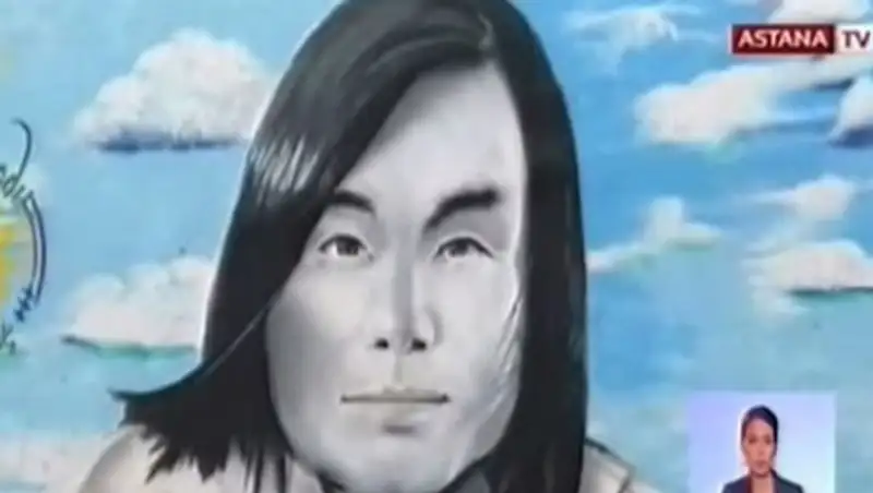 В Караганде трансформаторные будки разукрасили граффити