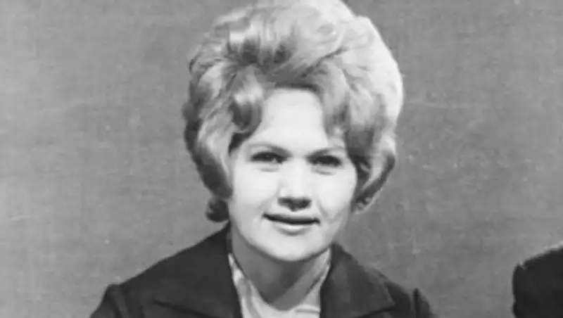 Ксения Тарасова (Kseniya Tarasova) биография, фильмы, спектакли, фото Afisha.ru