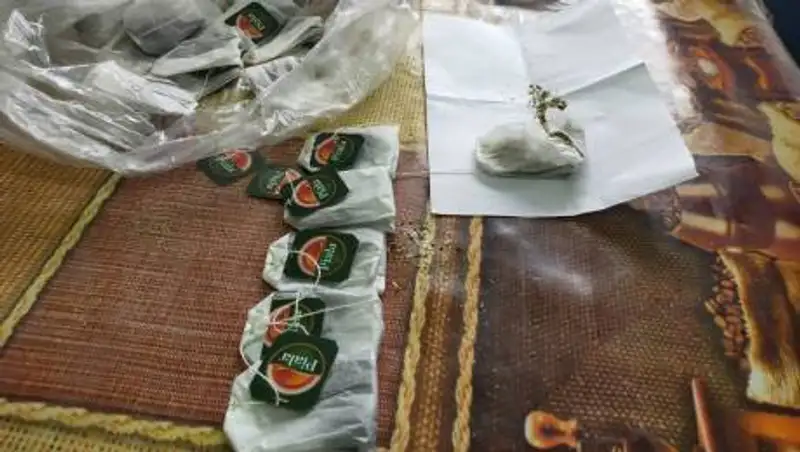 В тюрьму в ВКО пытались пронести наркотики под видом чая