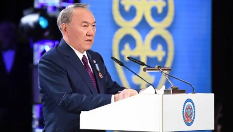 Президент РК поручил поддерживать семьи погибших сотрудников КНБ РК