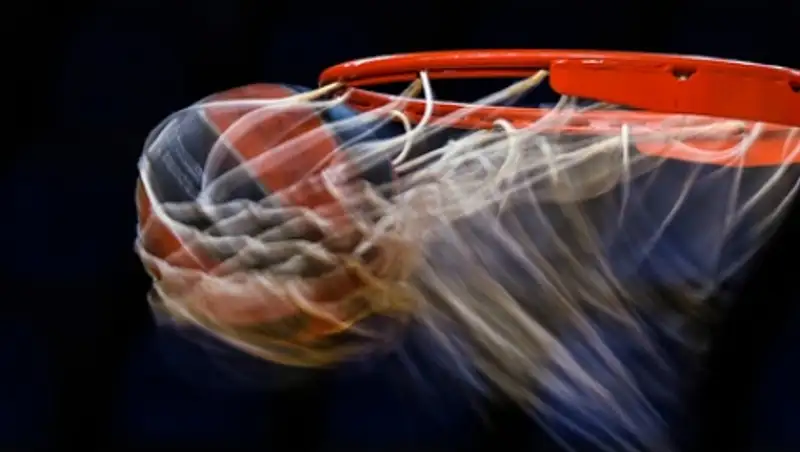 Фанат получил год тюрьмы за нацистский жест на игре сборной России по баскетболу