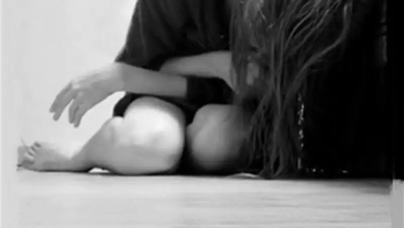 В Актюбинской области фельдшер, отец пятерых детей, изнасиловал 17-летнюю девушку