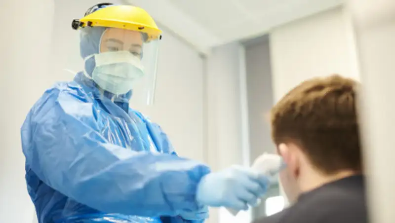 В Казахстане 129 заболевших коронавирусом находятся в тяжелом состоянии