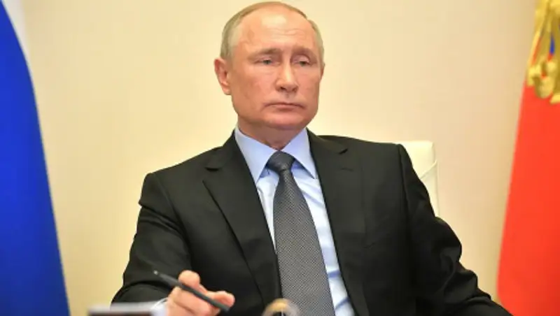 Путин рассматривает возможность использования военных для борьбы с эпидемией