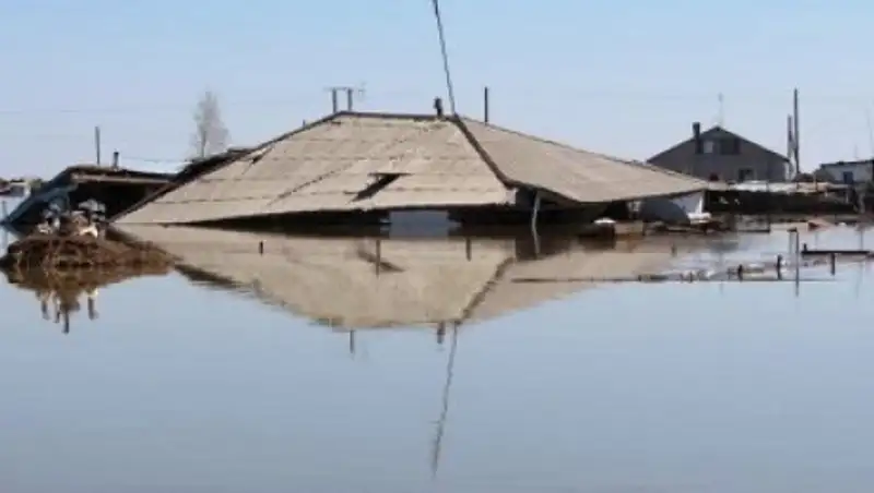 Казахстанцев просят помочь пострадавшим от паводка в Акмолинской области