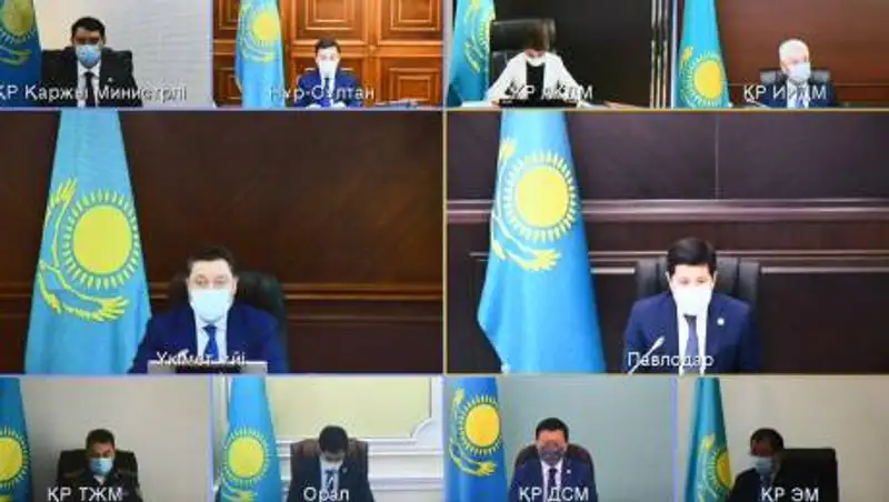 Мамин поручил наращивать темпы вакцинации населения