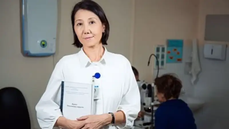 Расслоение сетчатки: почему происходит и как лечить