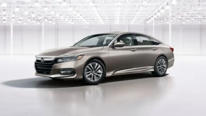 Honda огласила цены седана Accord нового поколения