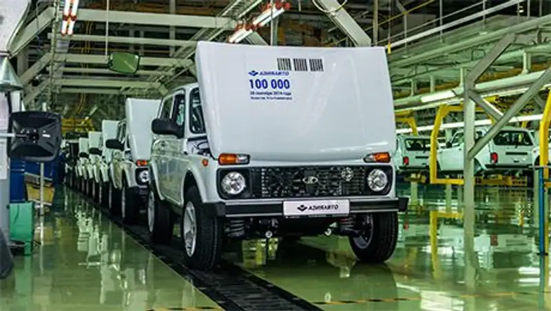 В ВКО выпустили 100-тысячный автомобиль завода «Азия Авто»
