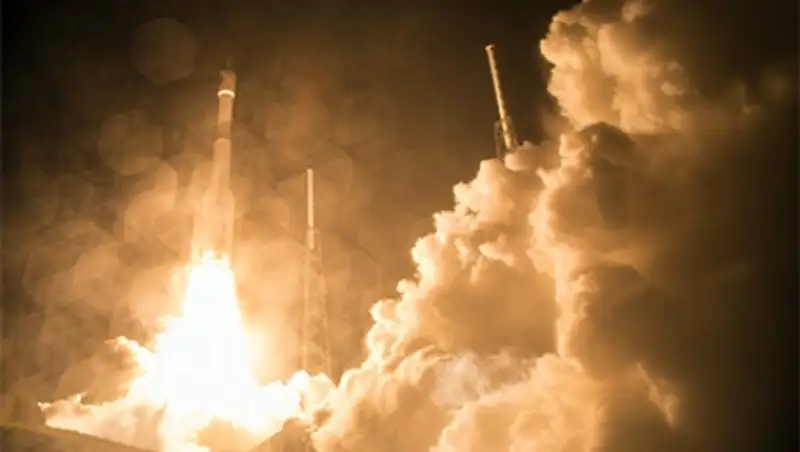 Ракета Atlas V запущена с аналогом пропавшего вместе с «Протоном-М» спутника