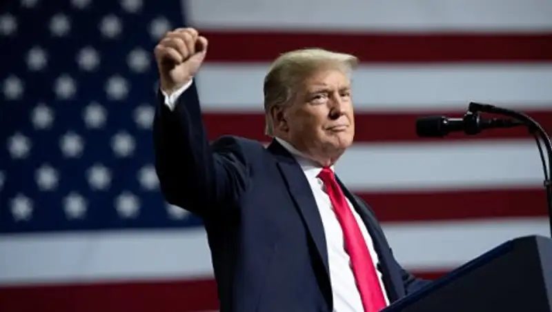 Трамп оценил свои достижения на посту президента на "пять с плюсом"