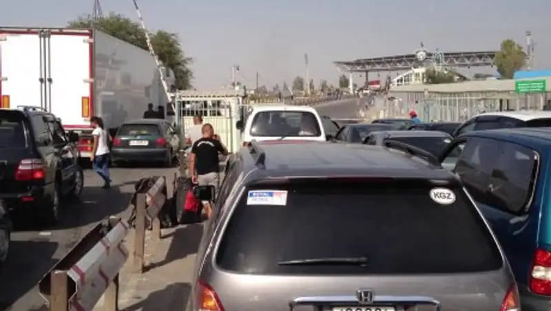 Серые схемы растаможки в Кыргызстане могут стоить Казахстану $163 млн