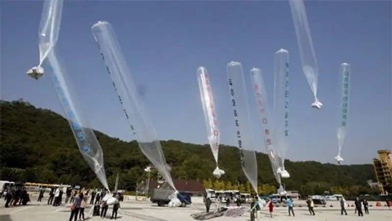 СМИ: запуски листовок в сторону КНДР могут привести к военным действиям