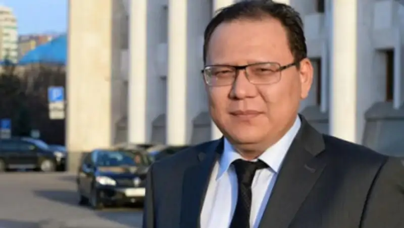 В Алматы приостановили рассмотрение дела в отношении акима Бостандыкского района