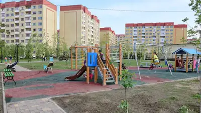 В Усть-Каменогорске начали ремонтировать дворовые проезды