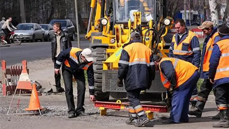 В Астане продолжаются работы на улично-дорожной сети города