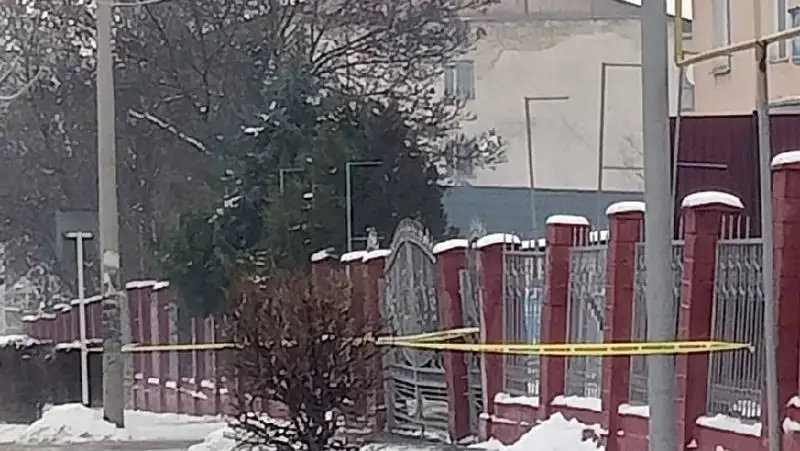 В Алматинской области "заминировали" колледж