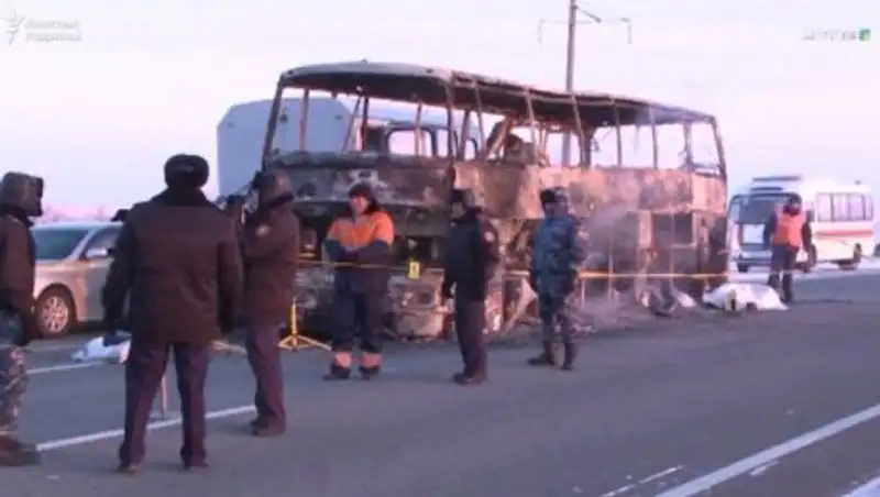 Касымбек прокомментировал гибель 52 человек в автобусе