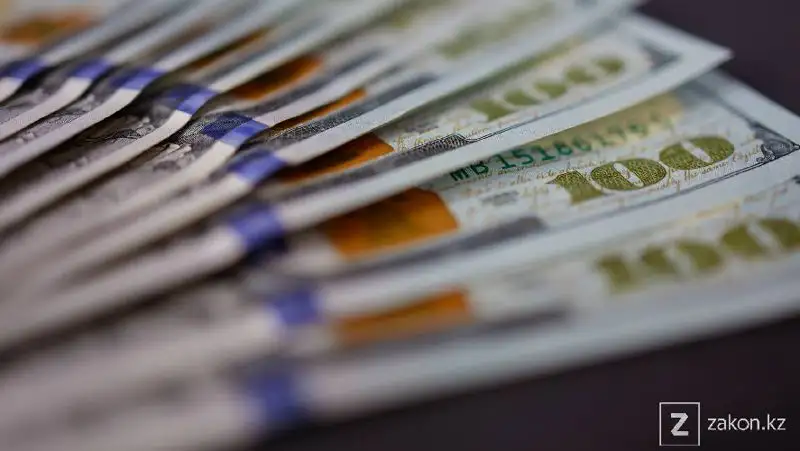 Курс доллара еще снизился на торгах