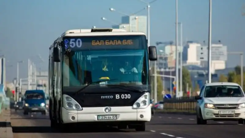 В Астане водители автобусов за три дня допустили более 280 нарушений